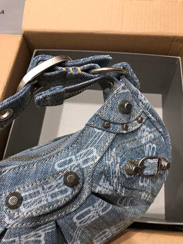 All Categories Balenciaga Women's Bags (Balenciaga) Balenciaga Original Order 26126