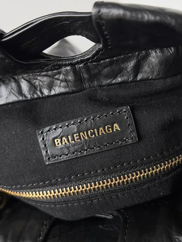 All Categories Balenciaga Women's Bags (Balenciaga) Balenciaga 239