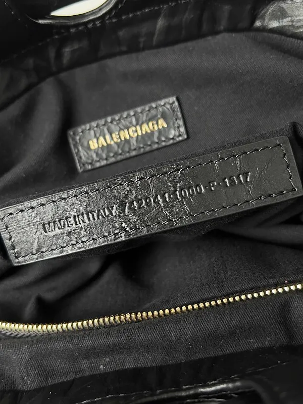 All Categories Balenciaga Women's Bags (Balenciaga) Balenciaga 239