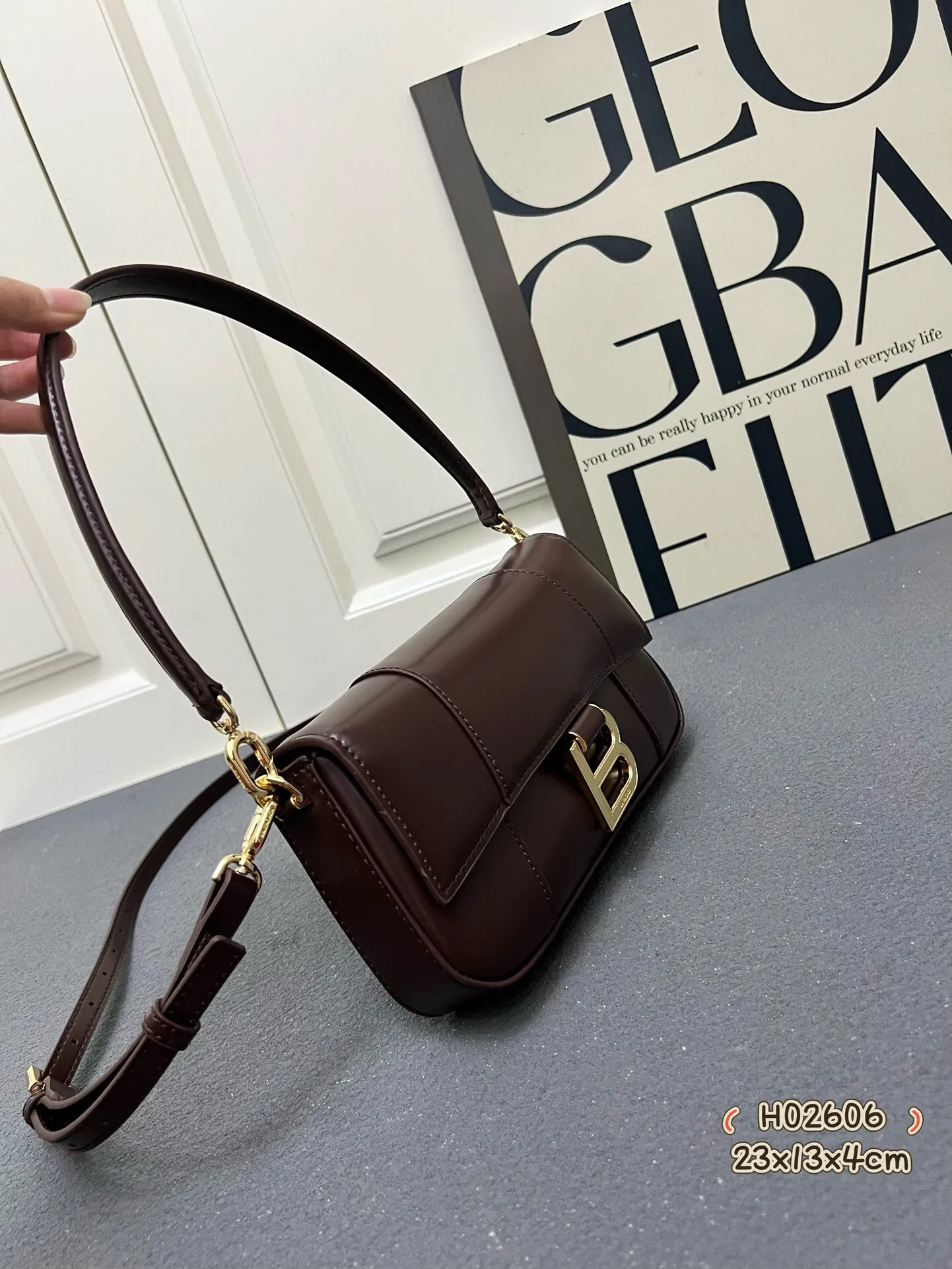 All Categories Official Website "Brand Women's Bags" Women's Bags 💙 BALENCIAGA 2025 New Balenciaga Crossbody Bag