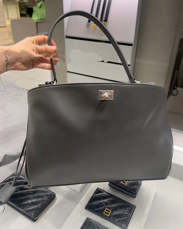All Categories Balenciaga Women's Bags (Balenciaga) Balenciaga 2211