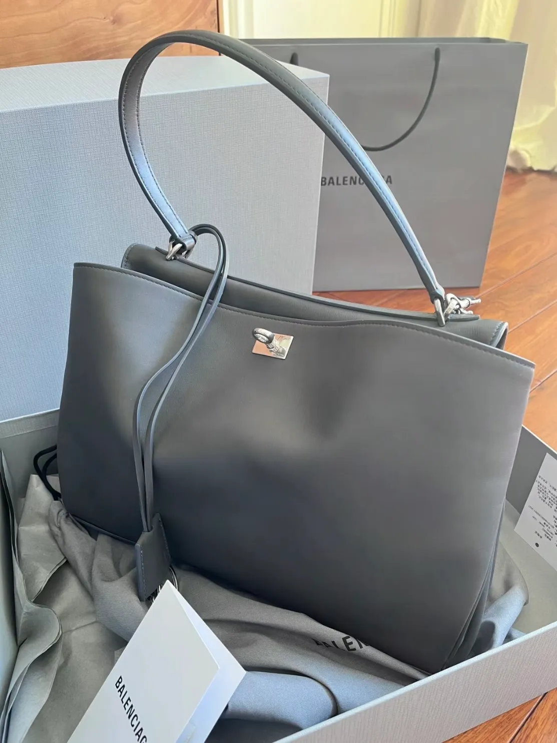 All Categories Balenciaga Women's Bags (Balenciaga) Balenciaga 2211