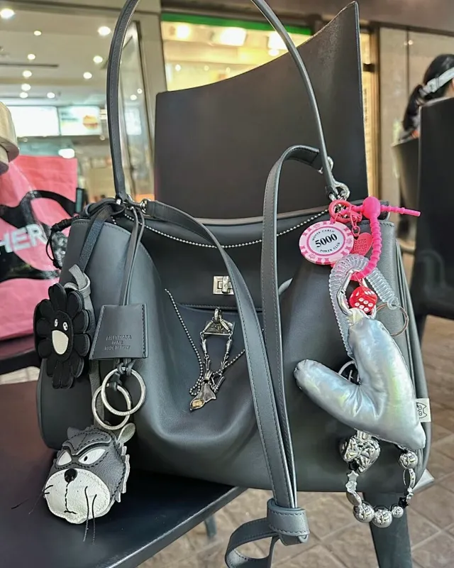 All Categories Balenciaga Women's Bags (Balenciaga) Balenciaga 2211