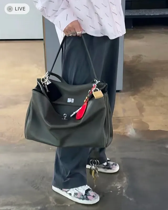 All Categories Balenciaga Women's Bags (Balenciaga) Balenciaga 2211