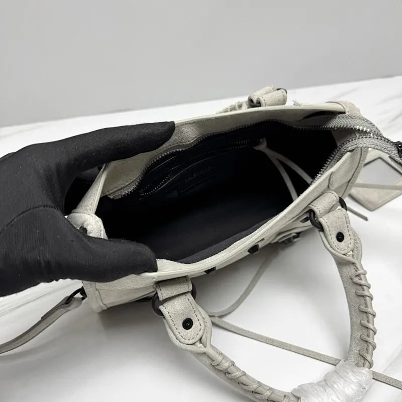 All Categories Balenciaga Women's Bags (Balenciaga) Balenciaga 6604