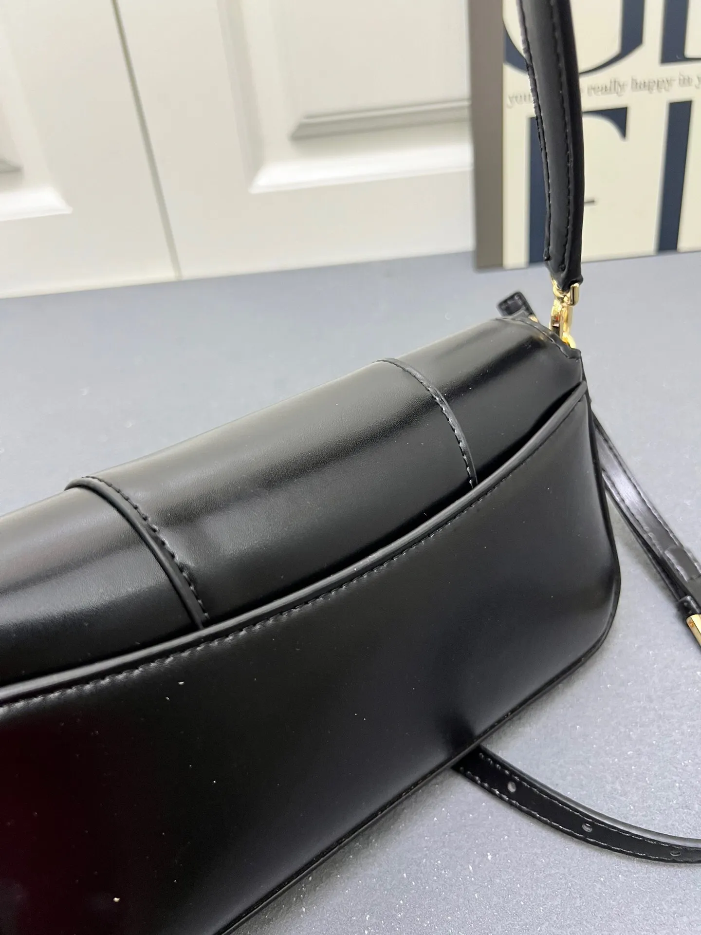 All Categories Official Website "Brand Women's Bags" Women's Bags 💙 BALENCIAGA 2025 New Balenciaga Crossbody Bag