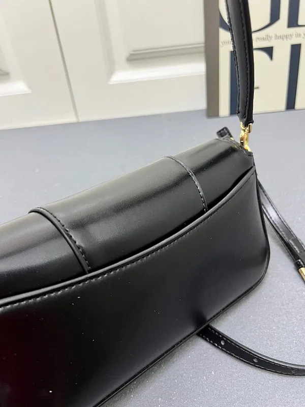 All Categories Official Website "Brand Women's Bags" Women's Bags 💙 BALENCIAGA 2025 New Balenciaga Crossbody Bag
