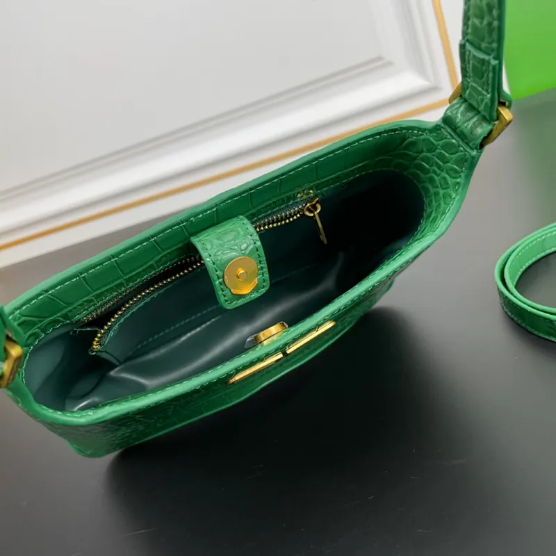 All categories Balenciaga Women's Bags (Balenciaga) Balenciaga 22165