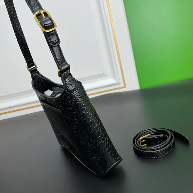 All categories Balenciaga Women's Bags (Balenciaga) Balenciaga 22165
