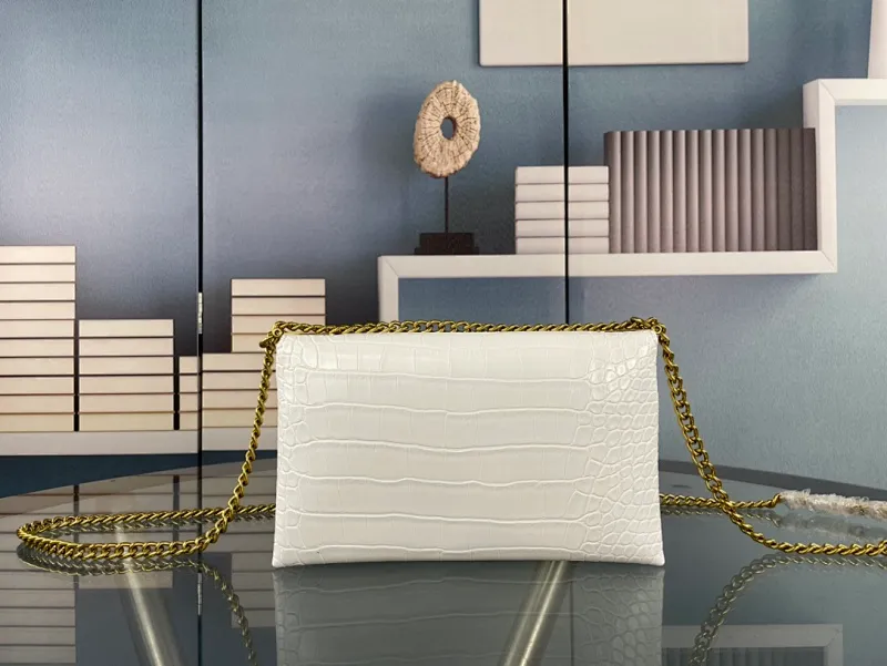 All Categories Official Website "Brand Women's Bags" Women's Bags 💙 BALENCIAGA 2023 latest Balenciaga crocodile pattern crossbody bag