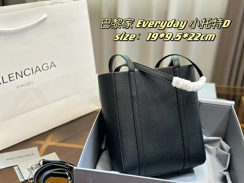 All Categories Official Website "Brand Women's Bags" Women's Bags 💙 BALENCIAGA 2024 Official Website New Balenciaga Tote Bag