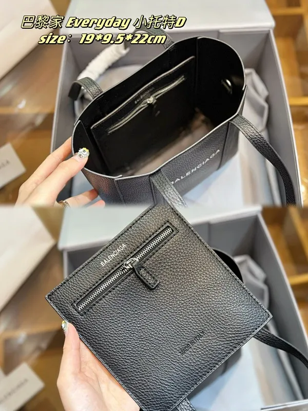 All Categories Official Website "Brand Women's Bags" Women's Bags 💙 BALENCIAGA 2024 Official Website New Balenciaga Tote Bag