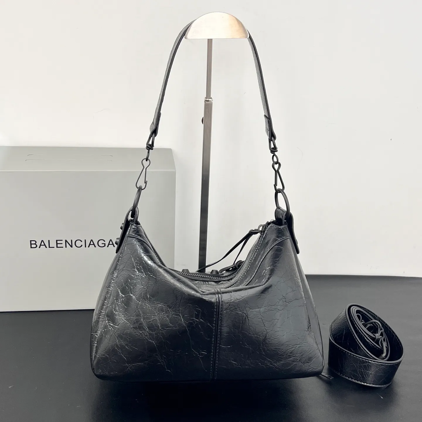All Categories Balenciaga Women's Bags (Balenciaga) Balenciaga 8804