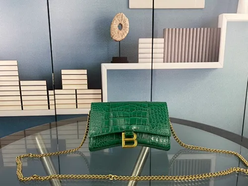 All categories Official website "Brand Women's Bags" Women's Bags 💙 BALENCIAGA 2023 latest Balenciaga crossbody bag