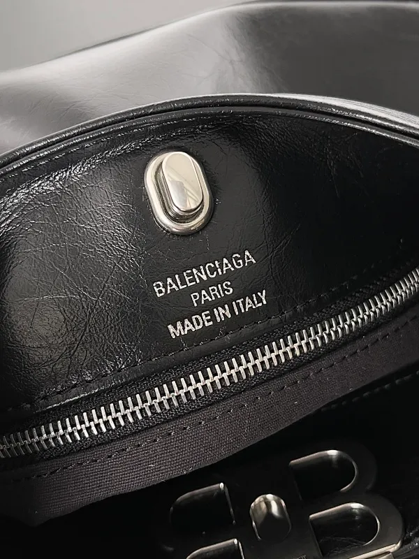 All Categories Balenciaga Women's Bags (Balenciaga) Balenciaga 2205