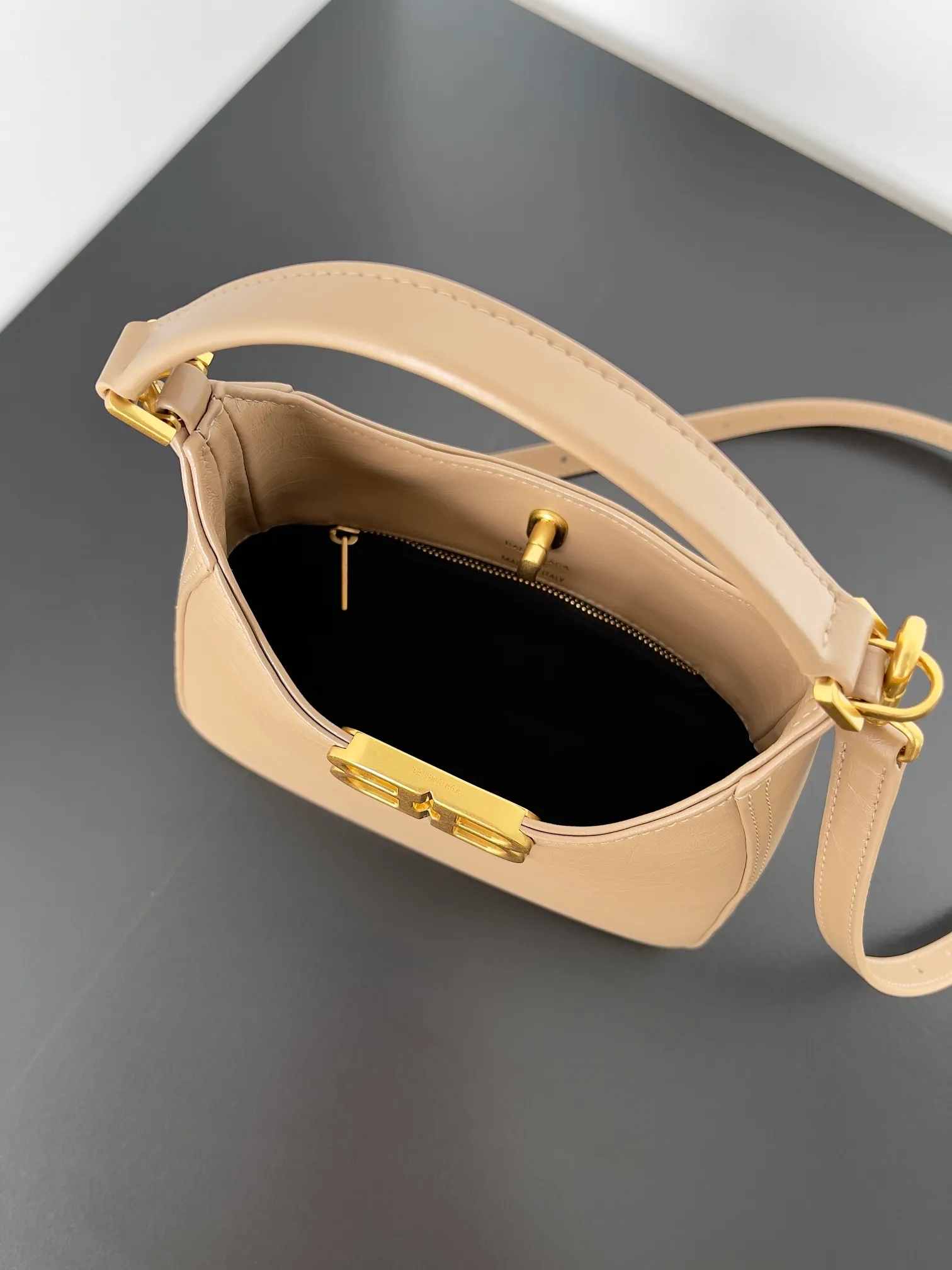 All Categories Balenciaga Women's Bags (Balenciaga) Balenciaga 2205