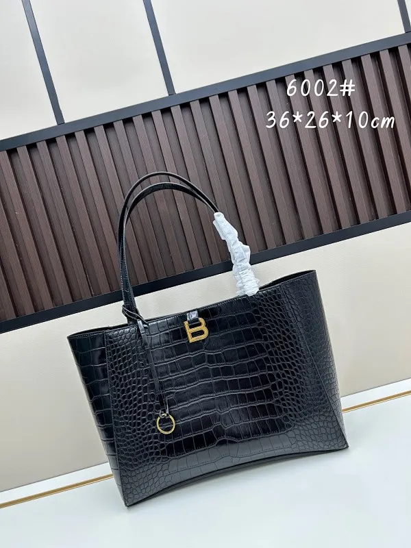 All Categories Balenciaga Women's Bags (Balenciaga) Balenciaga 6002 Large