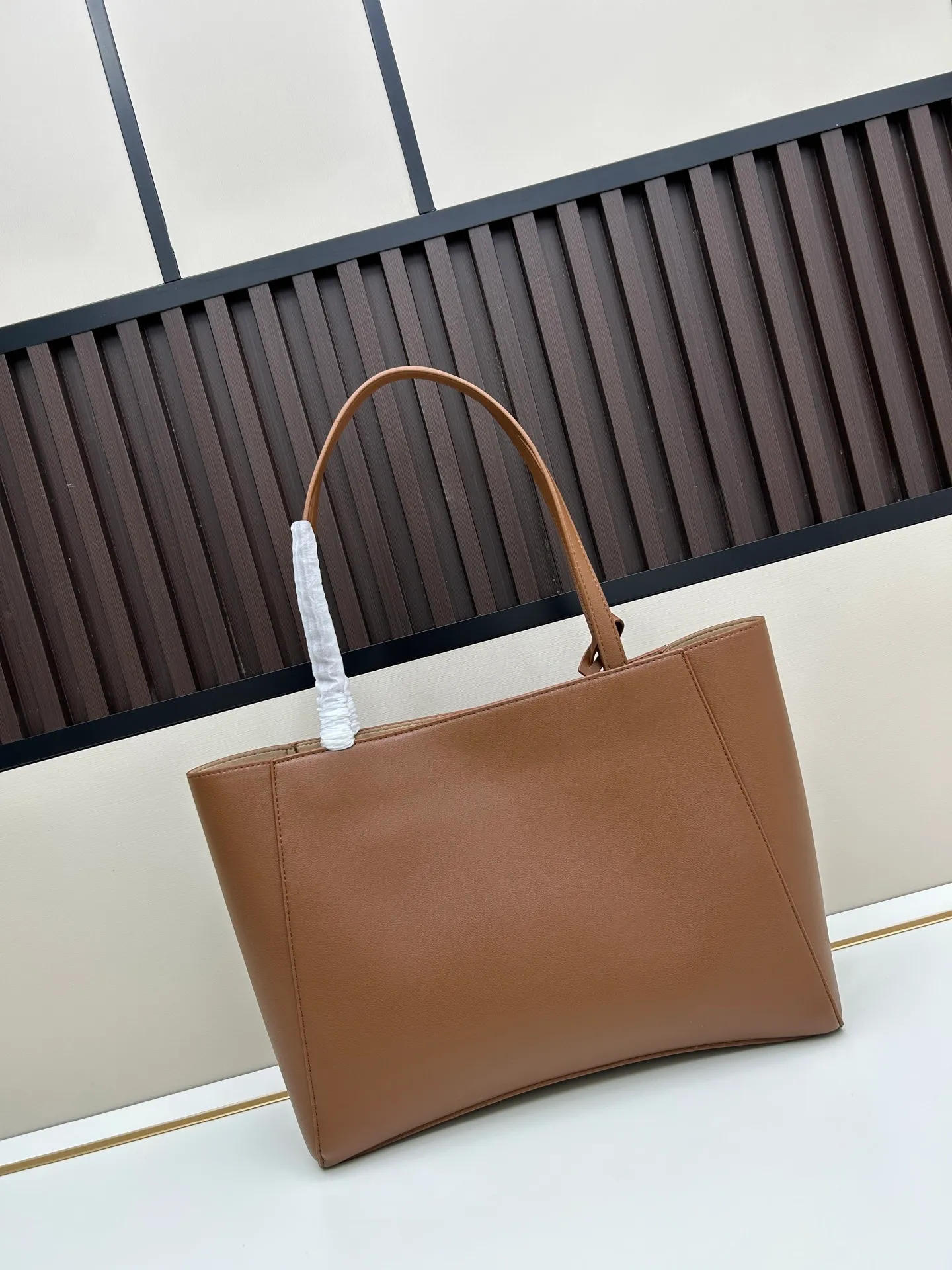 All Categories Balenciaga Women's Bags (Balenciaga) Balenciaga 6002 Large