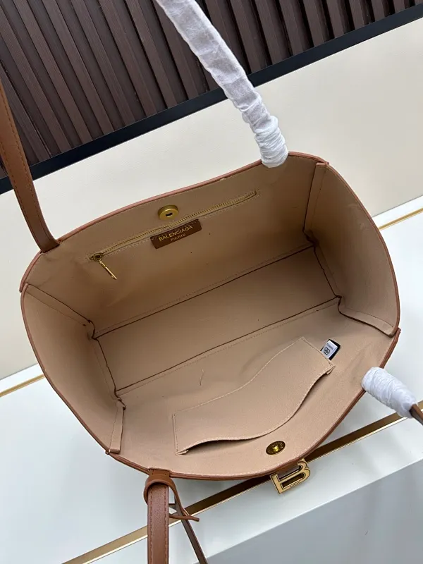 All Categories Balenciaga Women's Bags (Balenciaga) Balenciaga 6002 Large