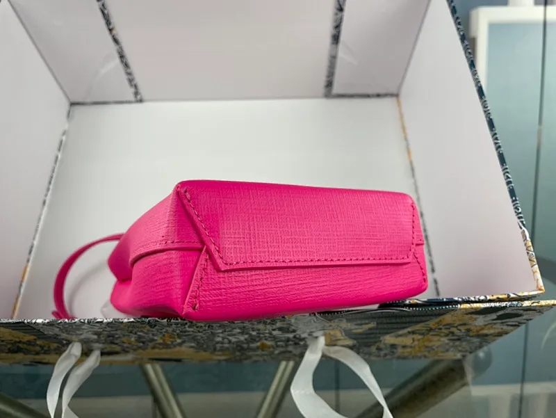 All categories Official website "Brand Women's Bags" Women's Bags 💙 BALENCIAGA 2023 latest Balenciaga mobile phone bag