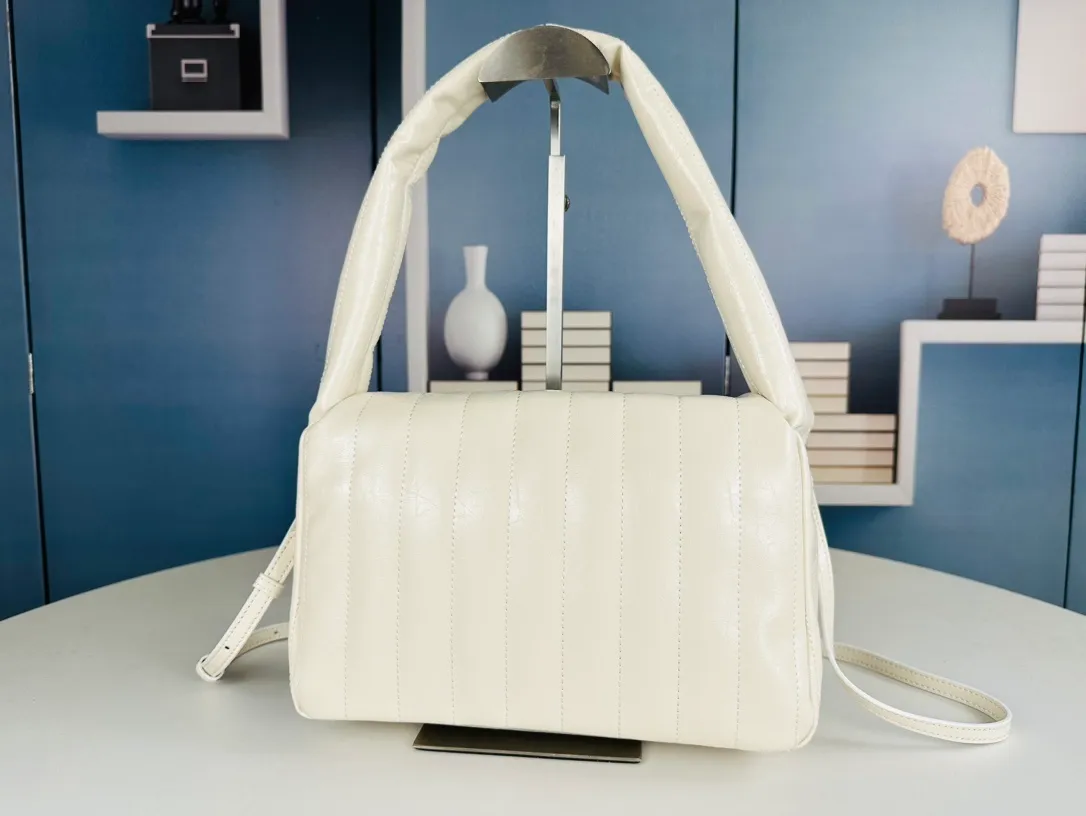 All categories Balenciaga Women's Bags (Balenciaga) Balenciaga 78962