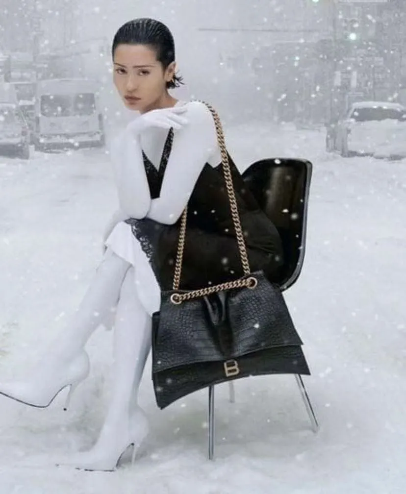 All categories Balenciaga Women's Bags (Balenciaga) Balenciaga 3932