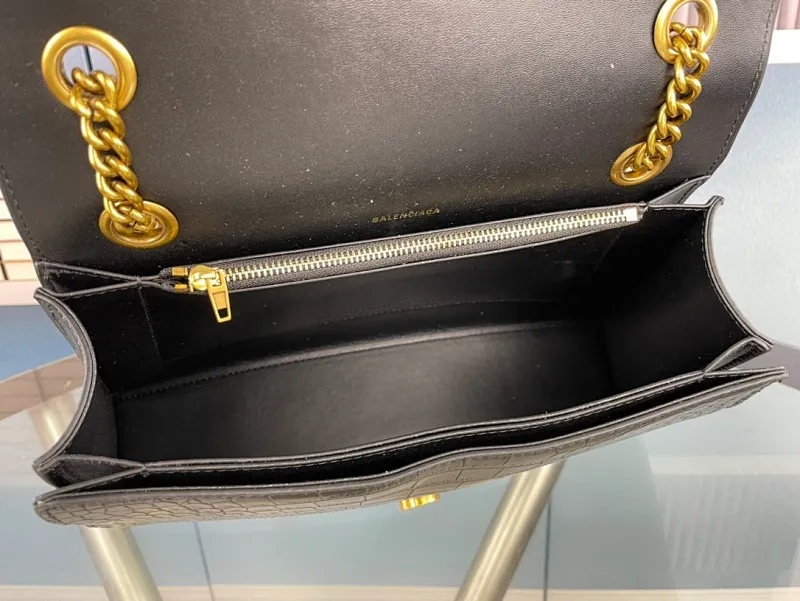 All categories Balenciaga Women's Bags (Balenciaga) Balenciaga 3932