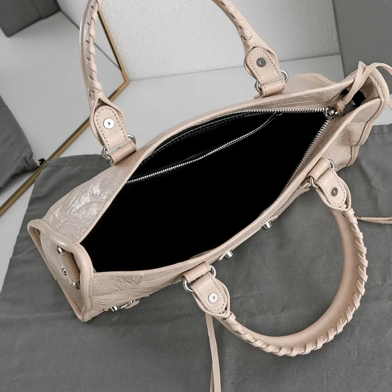 All Categories Balenciaga Women's Bags (Balenciaga) Balenciaga 3020