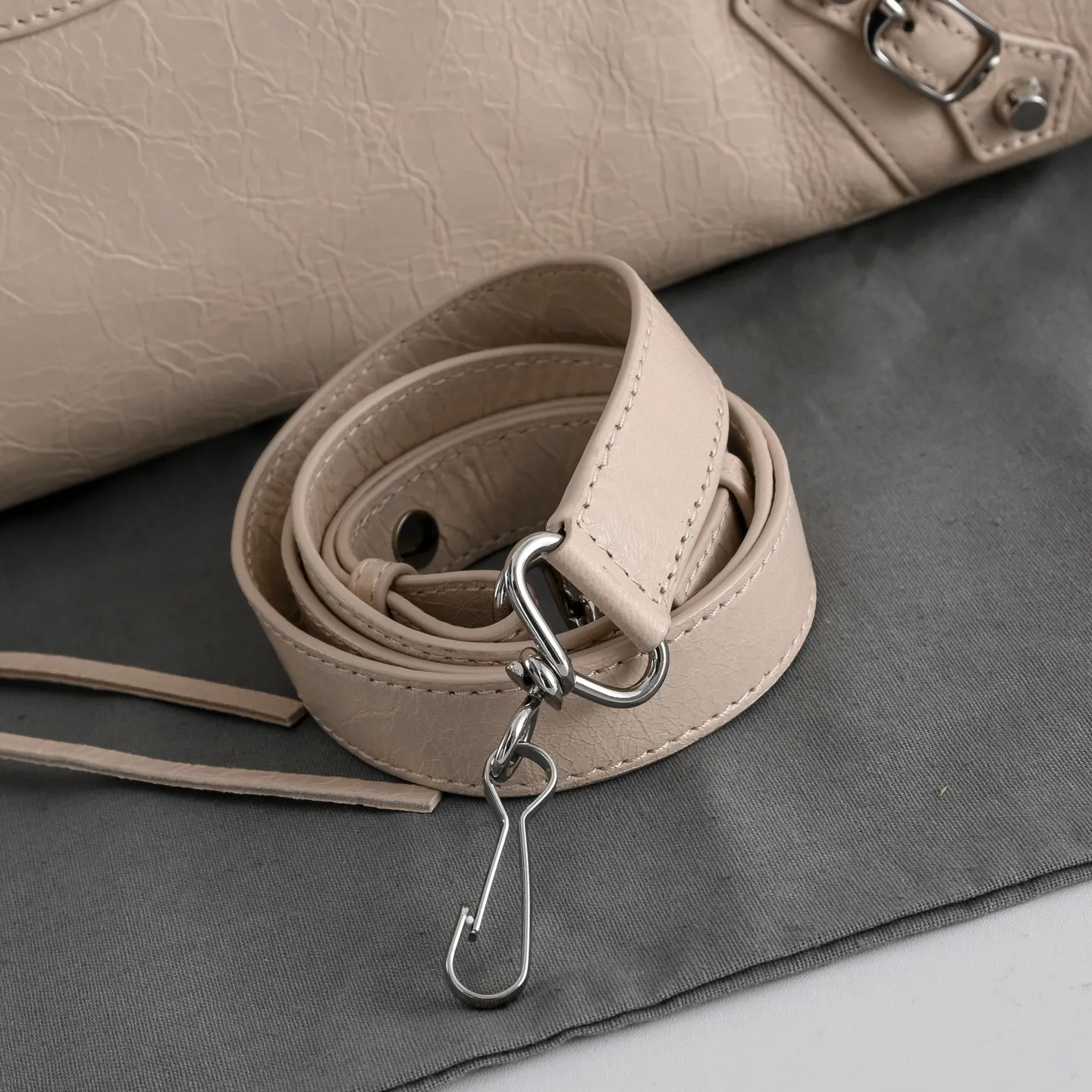 All Categories Balenciaga Women's Bags (Balenciaga) Balenciaga 3020