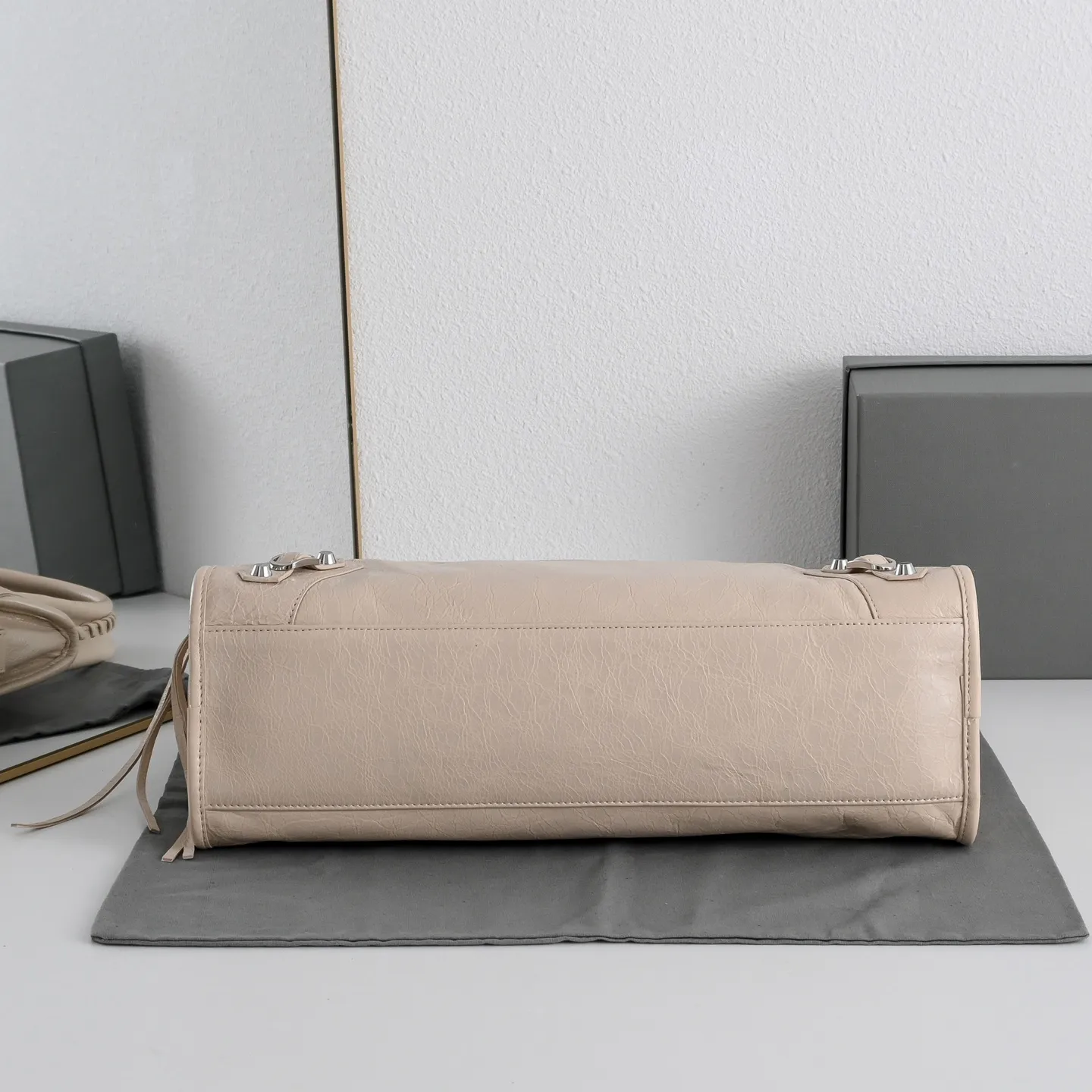 All Categories Balenciaga Women's Bags (Balenciaga) Balenciaga 3020