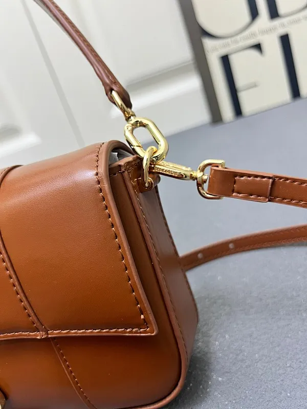 All Categories Official Website "Brand Women's Bags" Women's Bags 💙 BALENCIAGA 2025 New Balenciaga Crossbody Bag