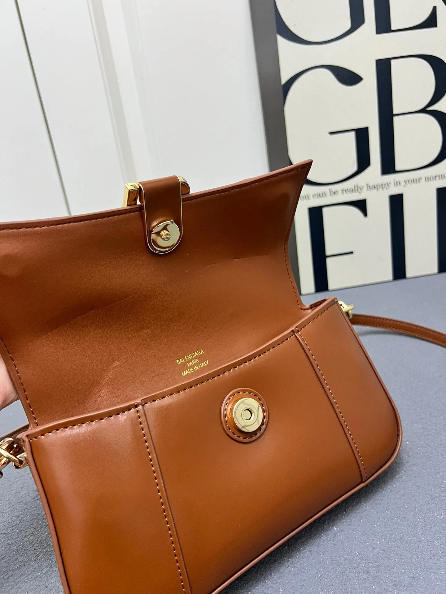 All Categories Official Website "Brand Women's Bags" Women's Bags 💙 BALENCIAGA 2025 New Balenciaga Crossbody Bag