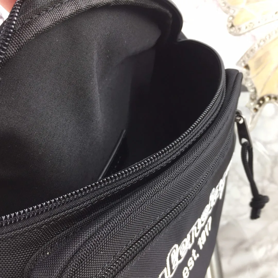 All categories Balenciaga Women's Bags (Balenciaga) Balenciaga, 097