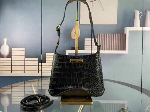 All categories Official website "Brand Women's Bags" Women's Bags 💙 BALENCIAGA 2023 latest Balenciaga crossbody bag