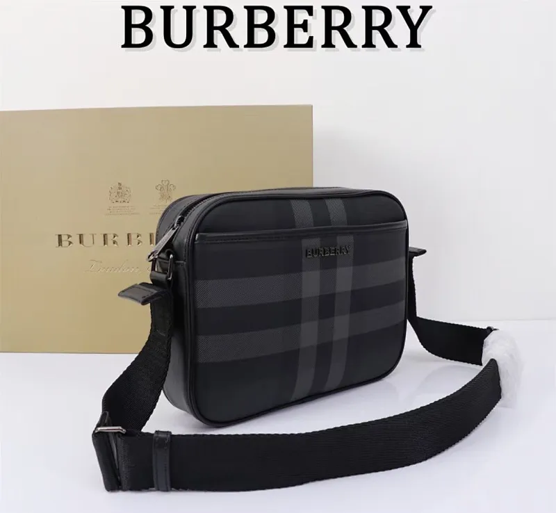 All categories Burberry men's bag (Burbrry) Burberry 85881