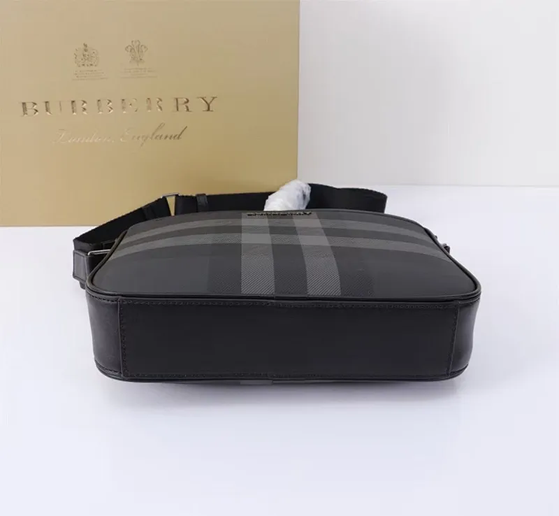 All categories Burberry men's bag (Burbrry) Burberry 85881