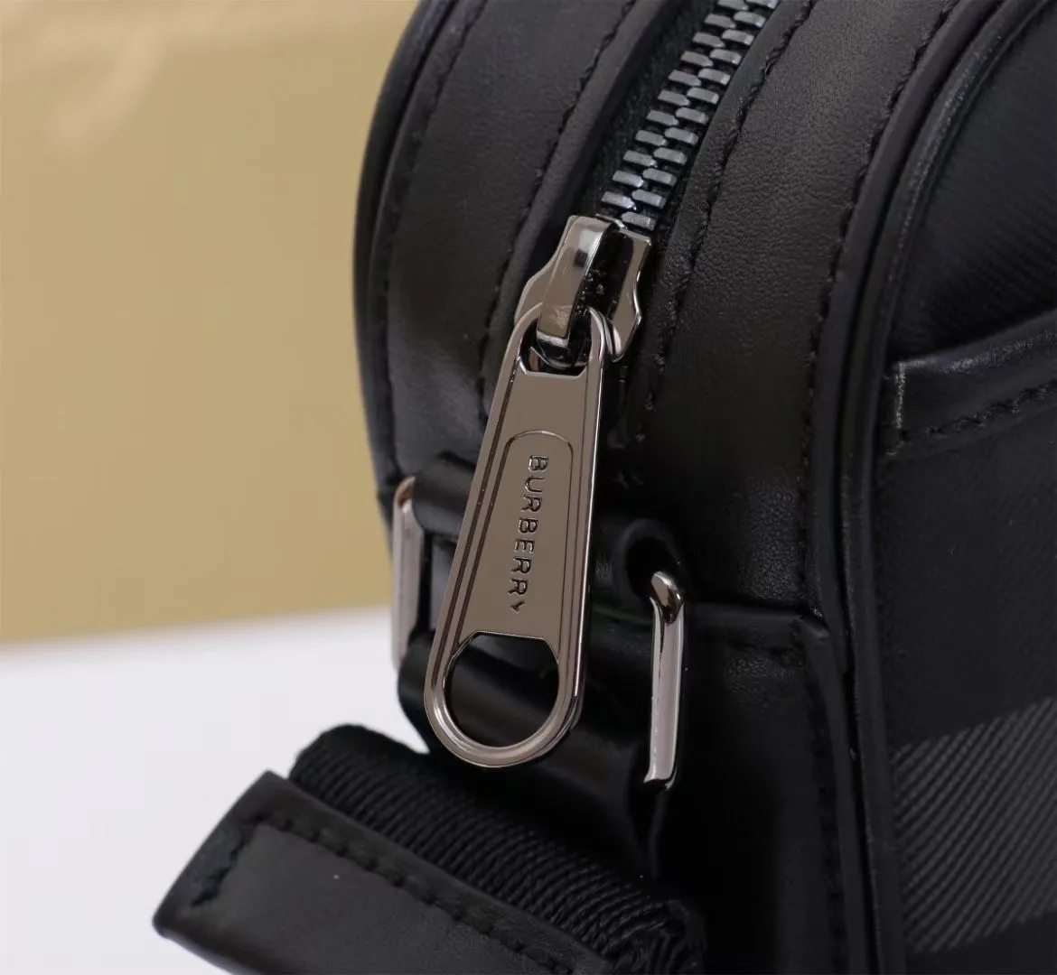 All categories Burberry men's bag (Burbrry) Burberry 85881