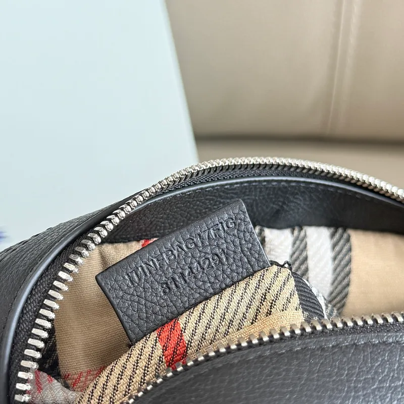 All categories 💚 Top version men’s bags 💚 Burberry 2026 new Burberry crossbody bag
