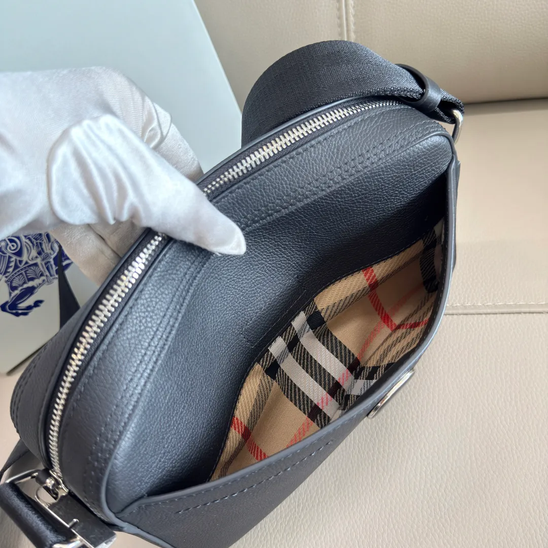 All categories 💚 Top version men’s bags 💚 Burberry 2026 new Burberry crossbody bag