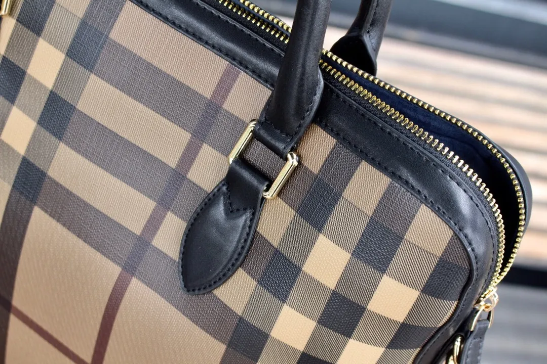 All categories Burberry men's bags (Burbrry) Burberry, 6057