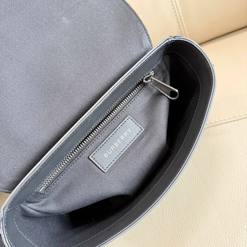 All categories Burberry men's bag (Burbrry) Burberry 8424