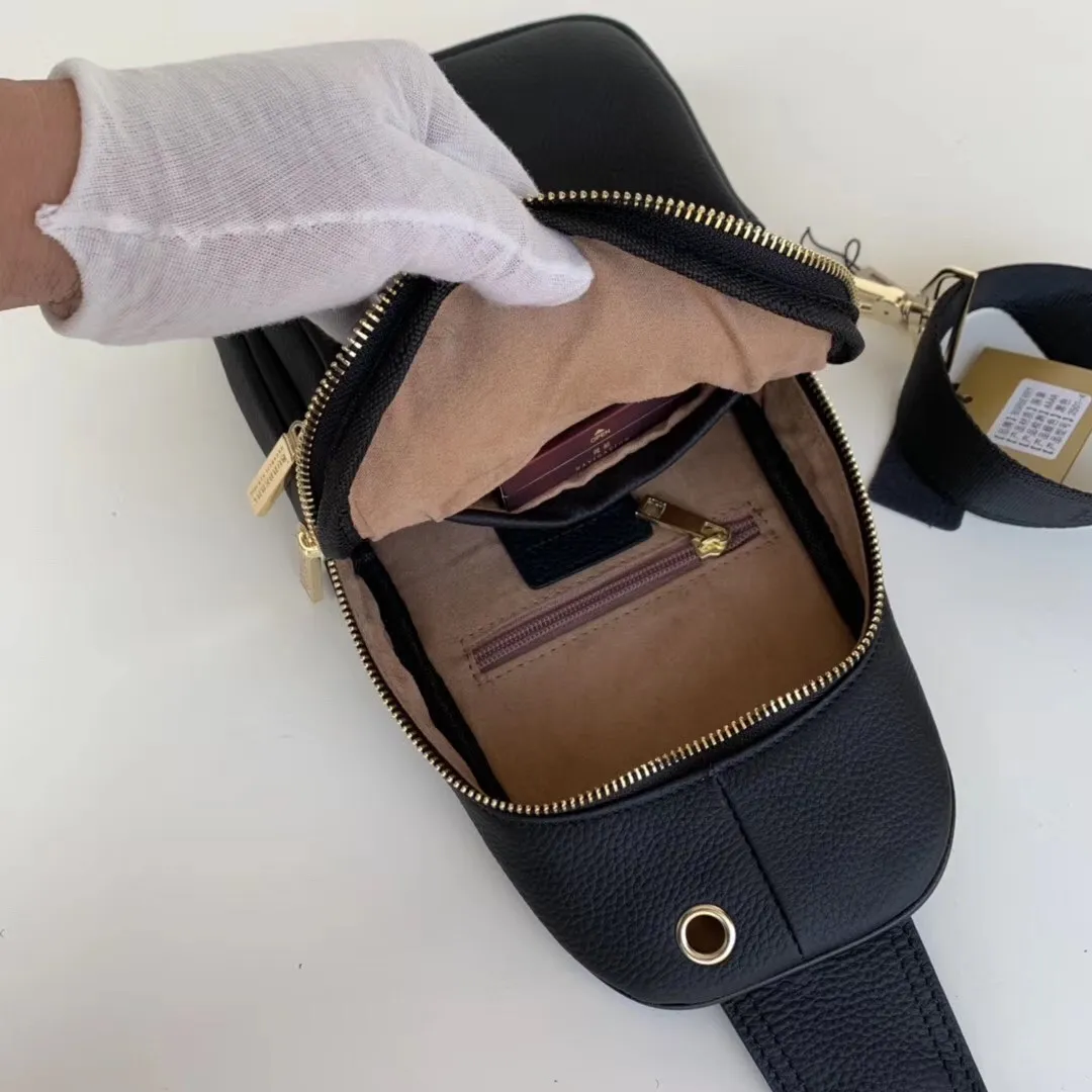 All categories Burberry men's bag (Burbrry) Burberry 33027-1