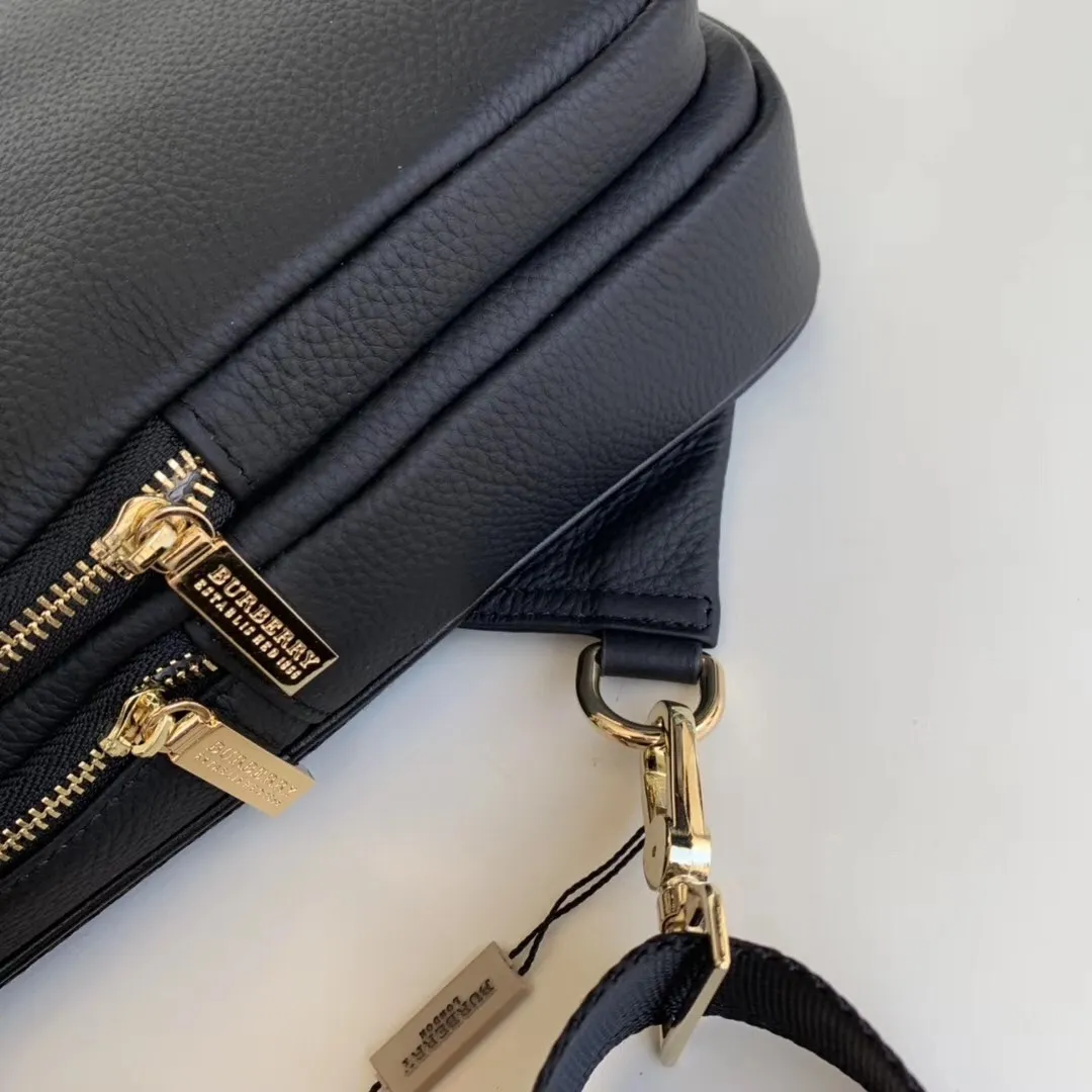 All categories Burberry men's bag (Burbrry) Burberry 33027-1