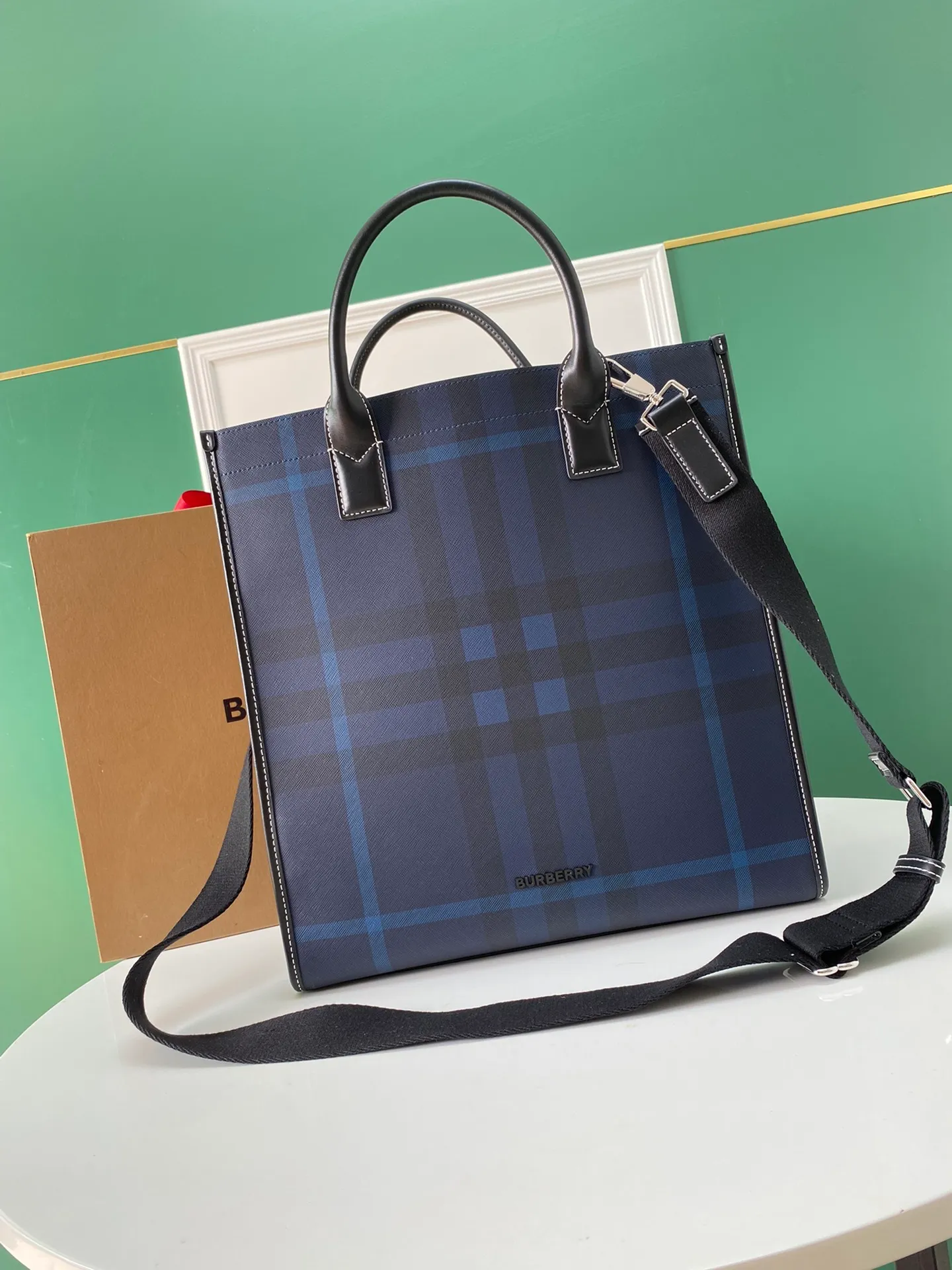 All Categories 💚 Top Version Men’s Bags 💚 Burberry 2023 New Burberry Handbags