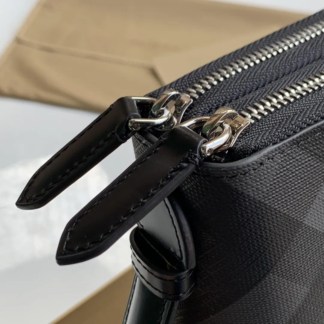 All Categories Burberry Men's Bag (Burbrry) Original Burberry 21124