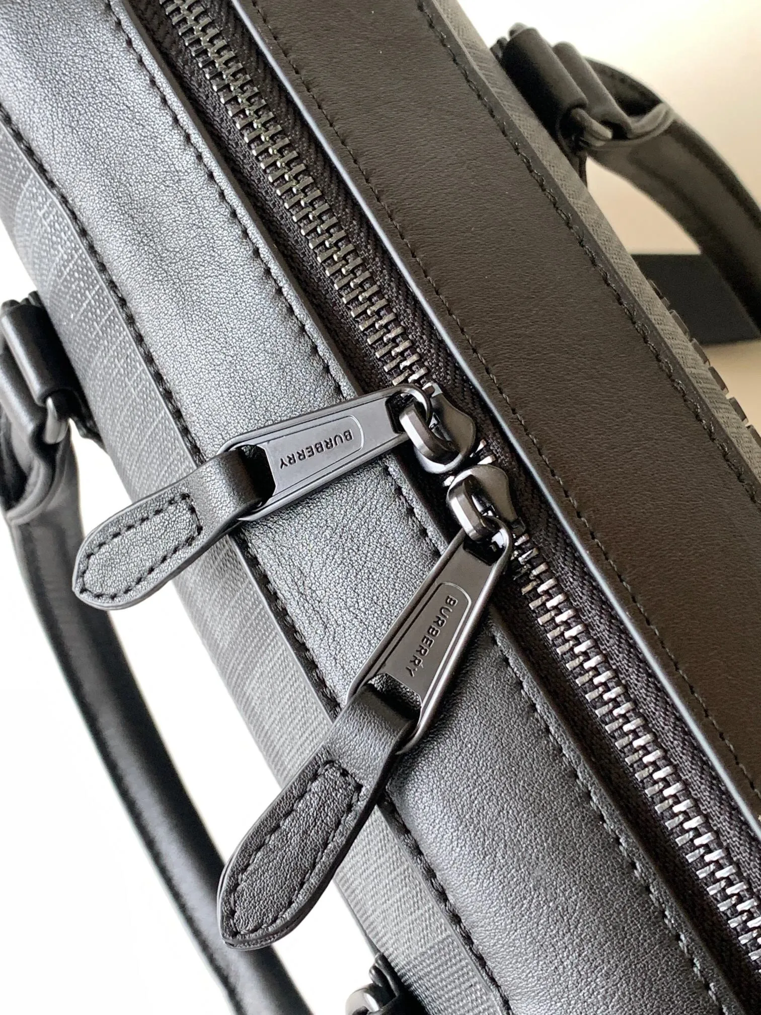 All categories 💚 Top version men’s bags 💚 Burberry 2024 official website new Burberry briefcase
