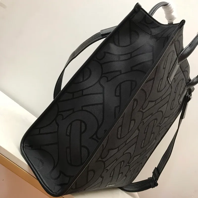 All categories Burberry men's bag (Burbrry) Burberry original order 80436911