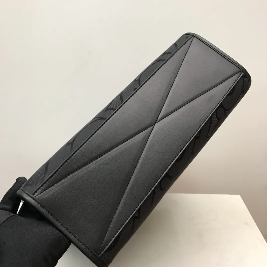 All categories Burberry men's bag (Burbrry) Burberry original order 80436911