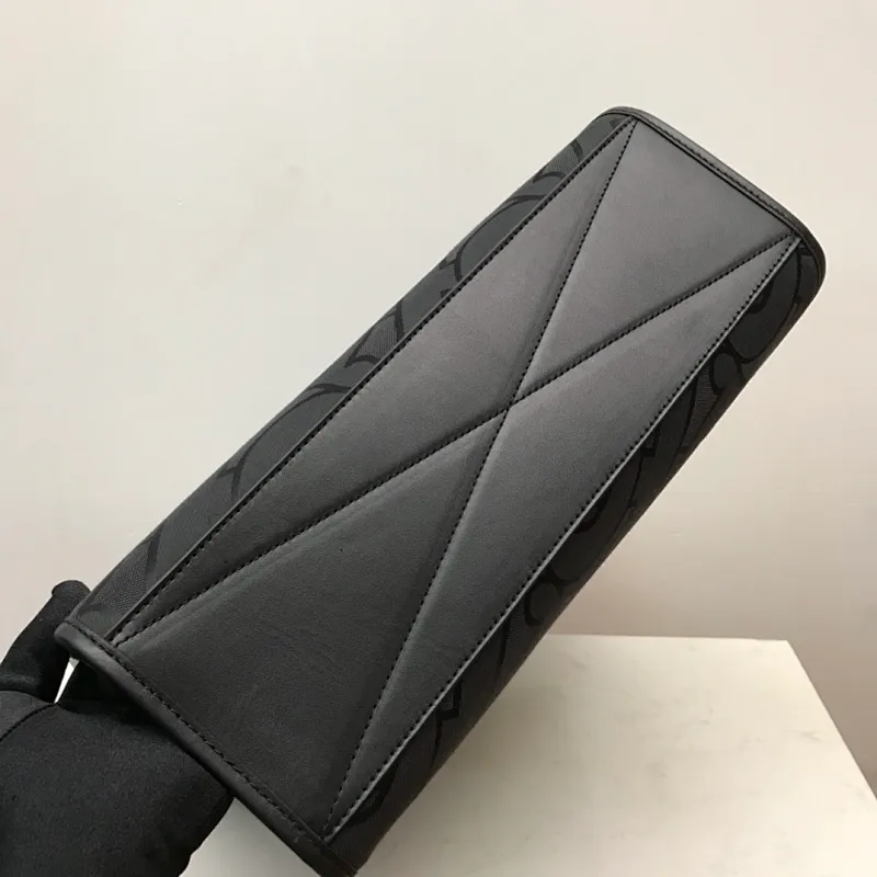 All categories Burberry men's bag (Burbrry) Burberry original order 80436911