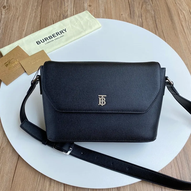 All categories Burberry men's bag (Burbrry) Burberry 8062904